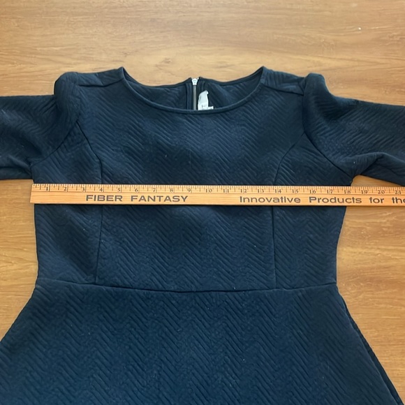 Loft Black Fit & Flare Cotton Knit Dress, Short Sleeves, Zipper Back, Size 8 - Picture 9 of 14
